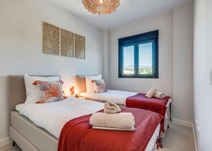 Ultimate - Stylish With Great Views In Aranya